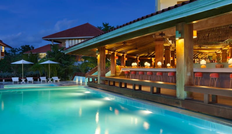 Couples Swept Away-Patio Bar_122